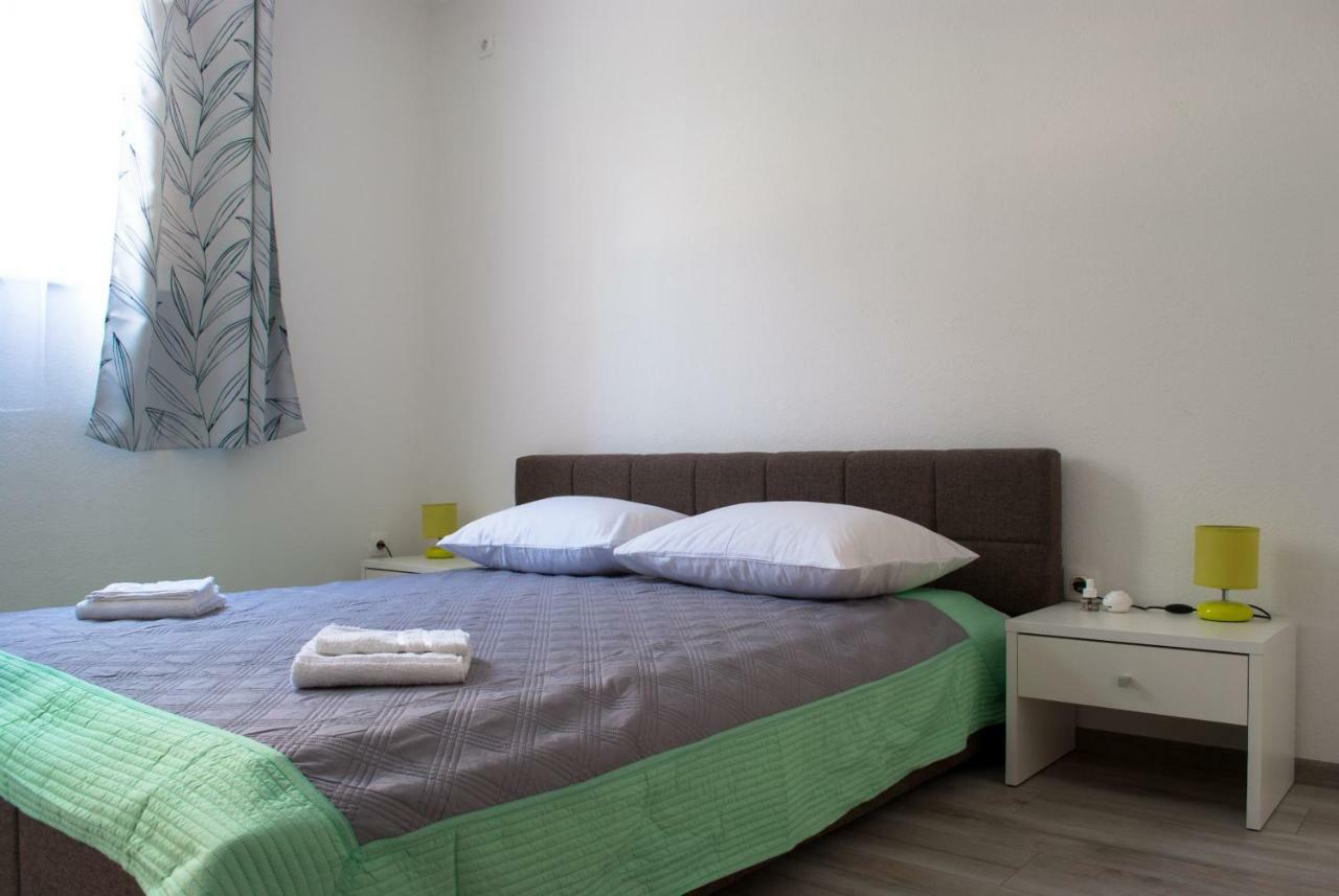 Ferienwohnung Iva Kaštela Exterior foto