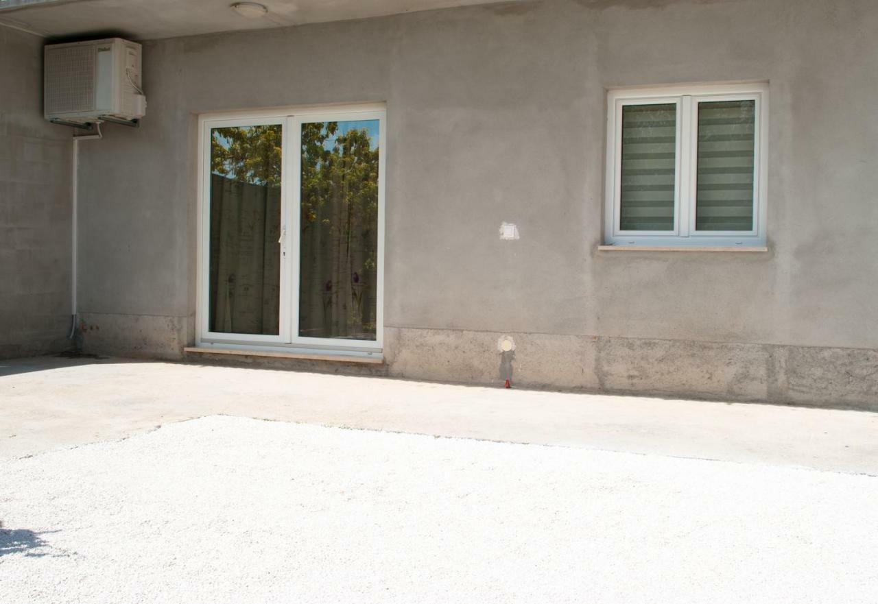 Ferienwohnung Iva Kaštela Exterior foto